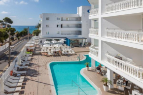 Гостиница Hotel Triton Beach  Кала Ратхада